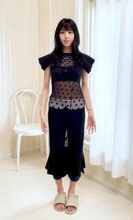 Son Chae-young feet photo thumbnail