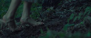 Son Ye-jin feet photo thumbnail
