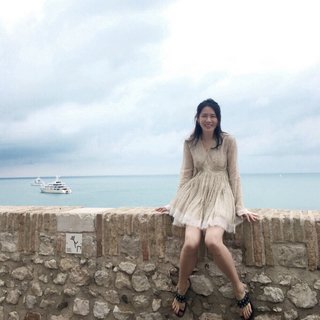 Son Ye-jin feet photo thumbnail