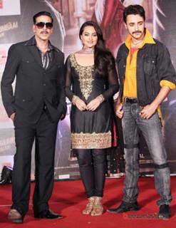 Sonakshi Sinha feet photo thumbnail