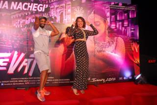 Sonakshi Sinha feet photo thumbnail
