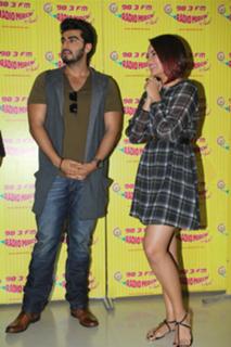 Sonakshi Sinha feet photo thumbnail