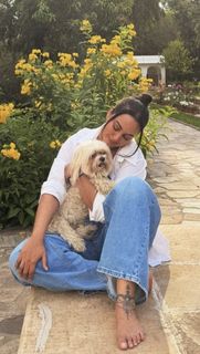 Sonakshi Sinha feet photo 17