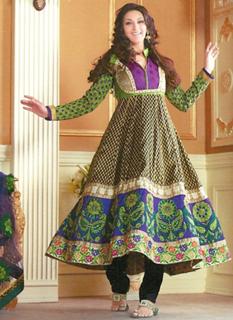 Sonali Bendre feet photo thumbnail
