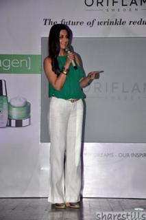 Sonali Bendre feet photo thumbnail