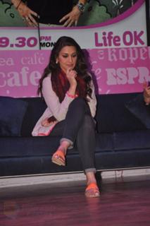 Sonali Bendre feet photo thumbnail