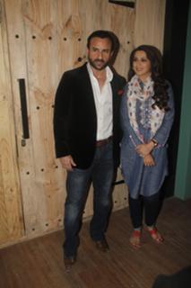 Sonali Bendre feet photo thumbnail