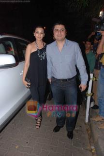 Sonali Bendre feet photo thumbnail