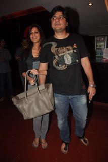 Sonali Bendre feet photo thumbnail