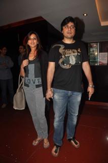 Sonali Bendre feet photo thumbnail