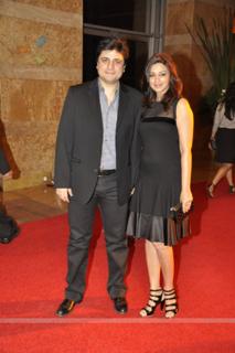Sonali Bendre feet photo thumbnail