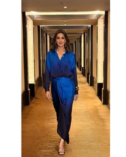 Sonali Bendre feet photo thumbnail