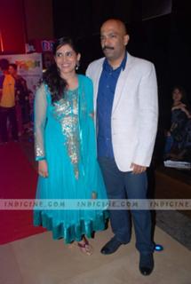 Sonali Kulkarni feet photo 12