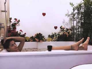 Sonali Raut feet photo 4