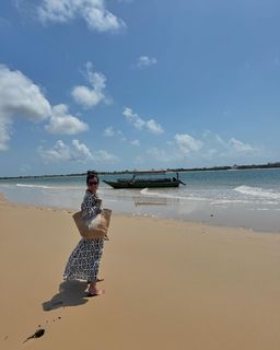 Sonali Shah feet photo 2