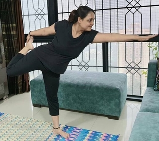 Sonalika Joshi feet photo 15