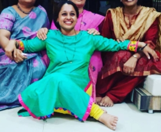 Sonalika Joshi feet photo 9