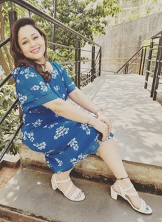 Sonalika Joshi feet photo 11