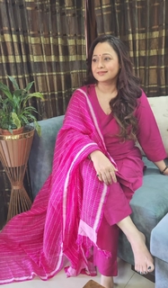Sonalika Joshi feet photo 11