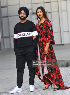 Sonam Bajwa feet photo thumbnail