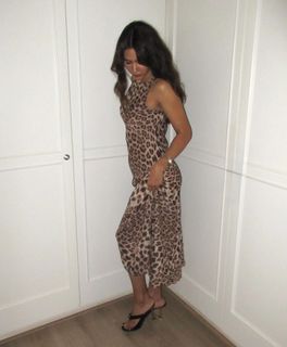 Sonam Bajwa feet photo 1