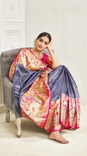 Sonam Kapoor feet photo thumbnail
