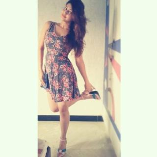 Sonarika Bhadoria feet photo thumbnail