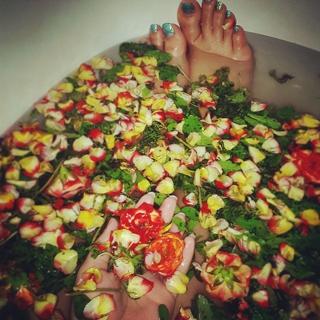 Sonarika Bhadoria feet photo thumbnail