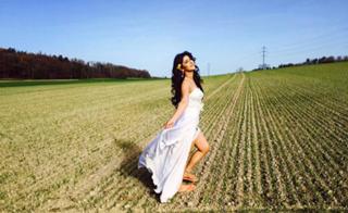 Sonarika Bhadoria feet photo thumbnail