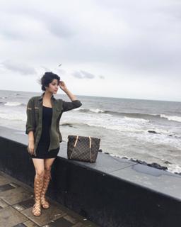Sonarika Bhadoria feet photo thumbnail
