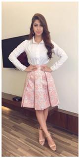 Sonarika Bhadoria feet photo thumbnail