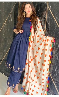 Sonarika Bhadoria feet photo thumbnail