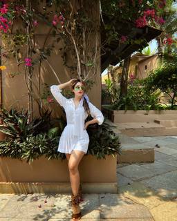 Sonarika Bhadoria feet photo thumbnail