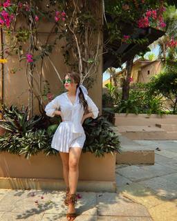 Sonarika Bhadoria feet photo thumbnail