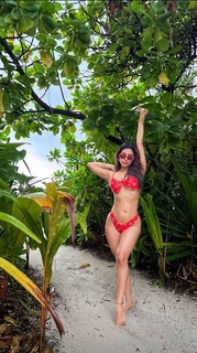 Sonarika Bhadoria feet photo thumbnail