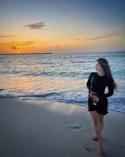 Sonarika Bhadoria feet photo thumbnail