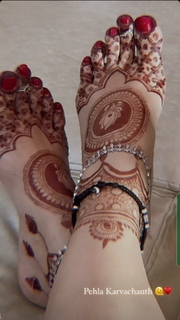 Sonarika Bhadoria feet photo thumbnail