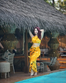 Sonarika Bhadoria feet photo thumbnail