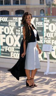 Sonequa Martin-Green feet photo thumbnail