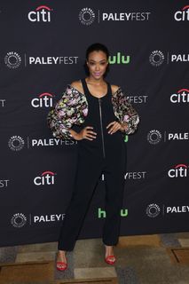 Sonequa Martin-Green feet photo thumbnail