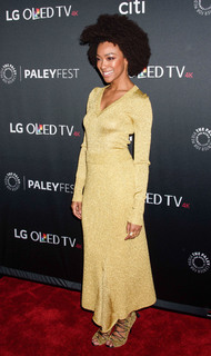 Sonequa Martin-Green feet photo thumbnail