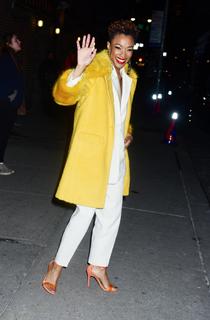 Sonequa Martin-Green feet photo thumbnail