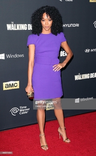 Sonequa Martin-Green feet photo thumbnail