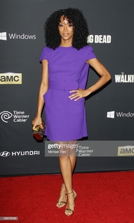 Sonequa Martin-Green feet photo thumbnail