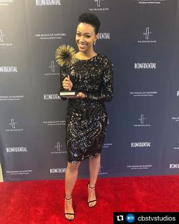 Sonequa Martin-Green feet photo thumbnail