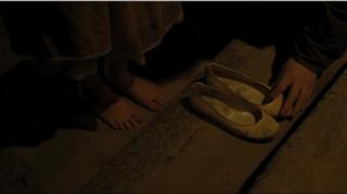 Song Hye-Kyo feet photo thumbnail