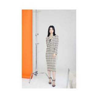 Song Hye-Kyo feet photo thumbnail