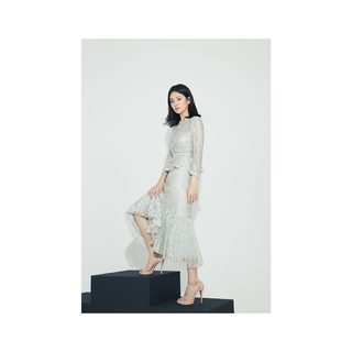 Song Hye-Kyo feet photo thumbnail