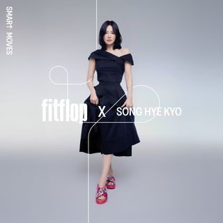 Song Hye-kyo feet photo 3