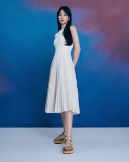Song Hye-kyo feet photo 14